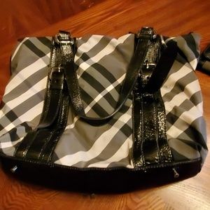 BURBERRY PURSE